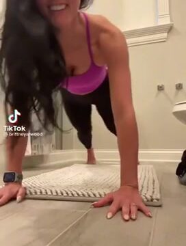 Brittney Atwood Workout !!! Hot Video