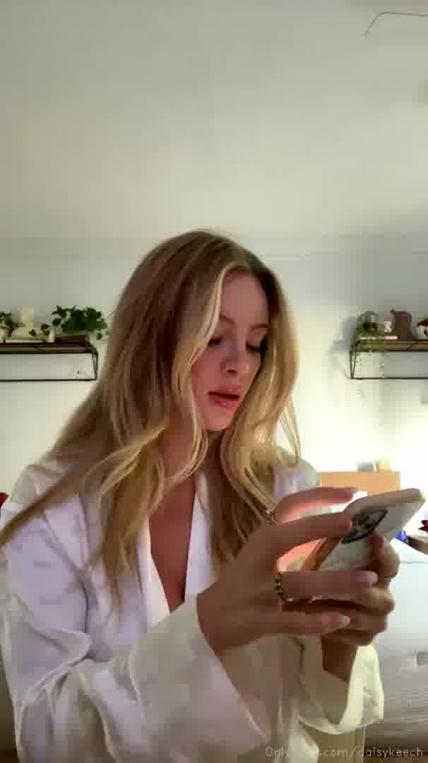 Daisy Keech Nude See Through Try-On Onlyfans Video