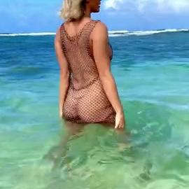 Lauren Compton See Through Beach OnlyFans Video Leaked