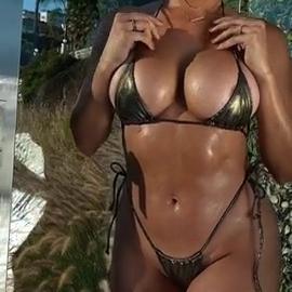 Ana Cheri Sexy Outdoor Shower Bikini Onlyfans Video Leaked