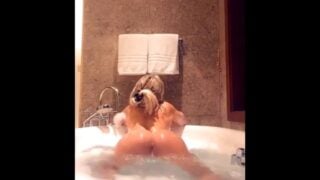 Stefanie Gurzanski Nude Bathtub Video