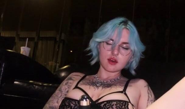 Lyra Crow Nude Onlyfans Vibrator Masturbating Goth Video